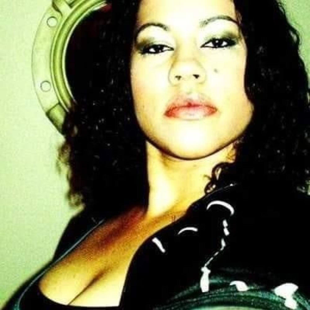 Meet your Posher, Shanna